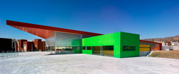 “Los Almendros” Social Integration Center published in the International magazine of Architecture AECCafe