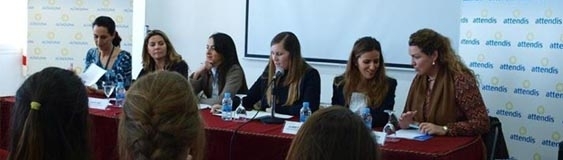 Rocío Rentero, socia del estudio, en la Mesa redonda «Actualidad política y económica almeriense»